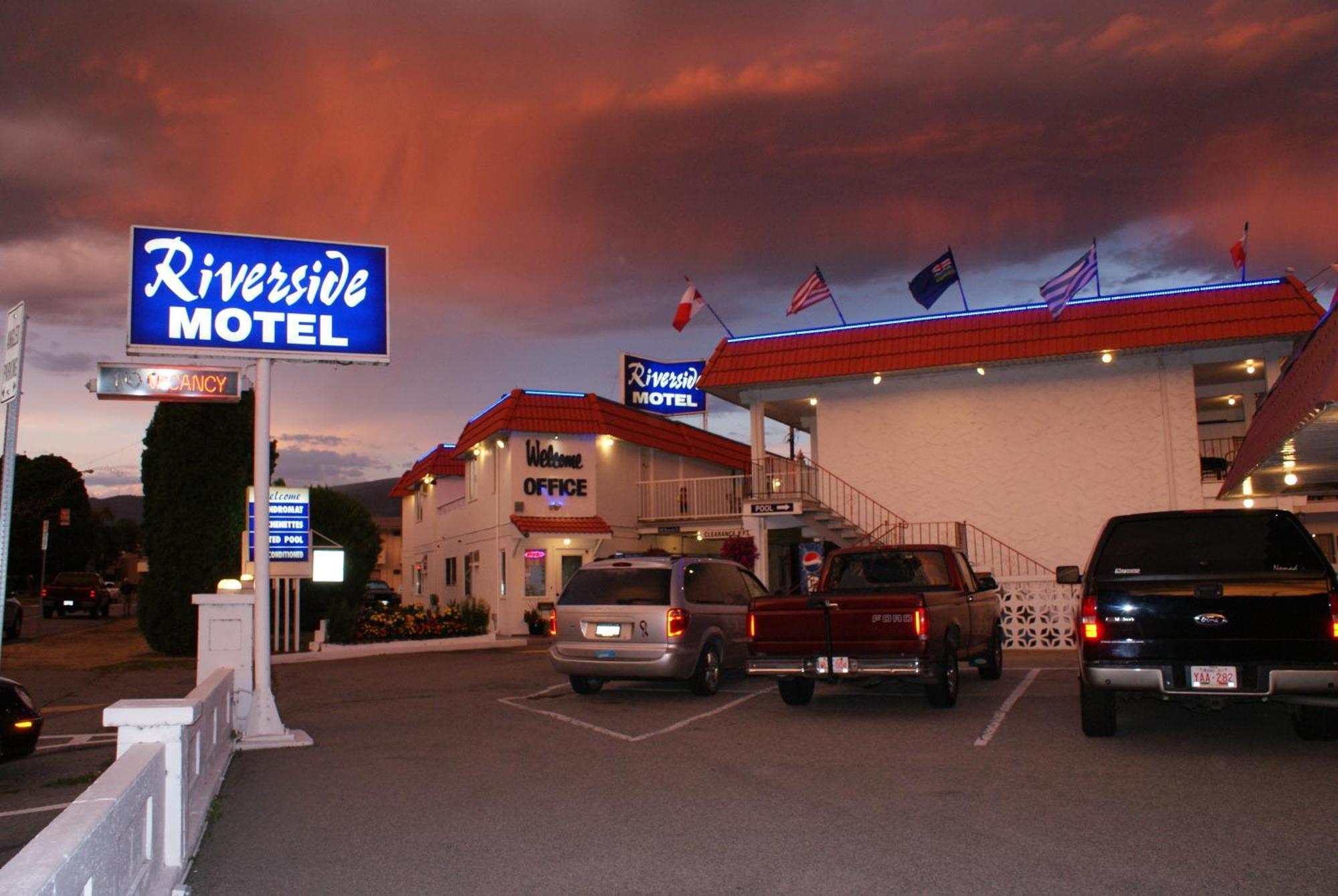 Riverside Motel Penticton Exteriér fotografie