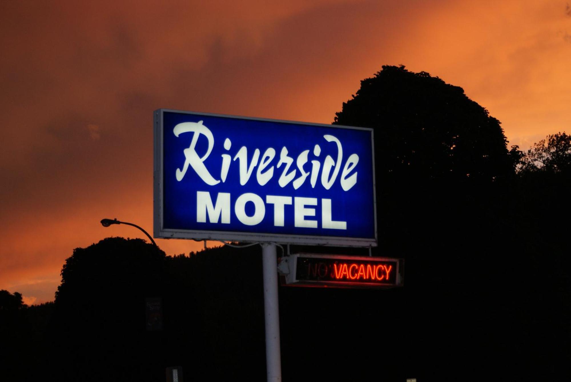 Riverside Motel Penticton Exteriér fotografie